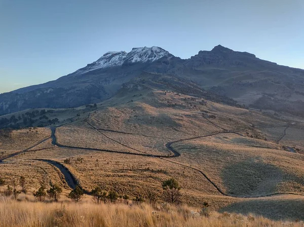Niski Kąt Iztaccihuatl Góra Meksyku — Zdjęcie stockowe