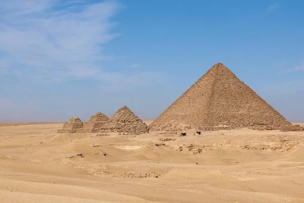 Malebný Pohled Egyptské Pyramidy — Stock fotografie