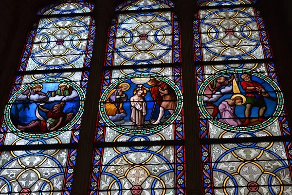 Красочная Стеклянная Мозаика Христа Внутри Церкви — стоковое фото