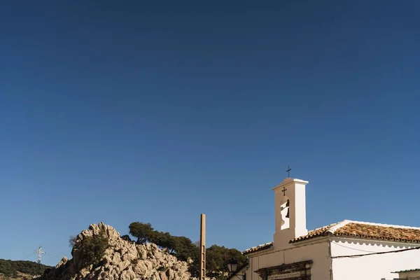 Ein Flacher Blick Auf Ein Antikes Gebäude Einem Sonnigen Tag — Stockfoto