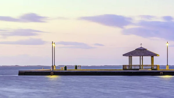 Beautiful Gazebo Sitting Top Pier Next Ocean — Stock Photo, Image