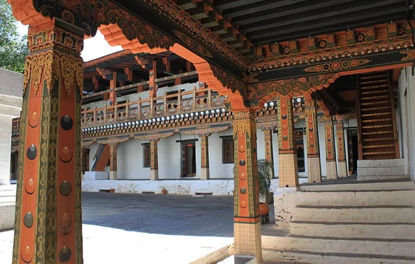 不丹Punakha Dzong宫建筑物的立面 — 图库照片