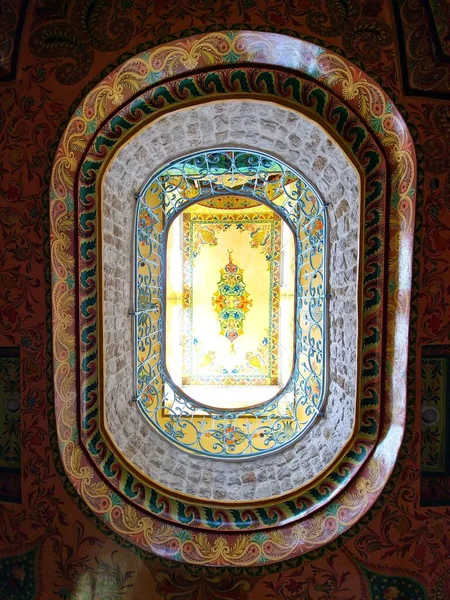 一个漂亮华丽的天花板在突尼斯的一座建筑 突尼斯 — 图库照片