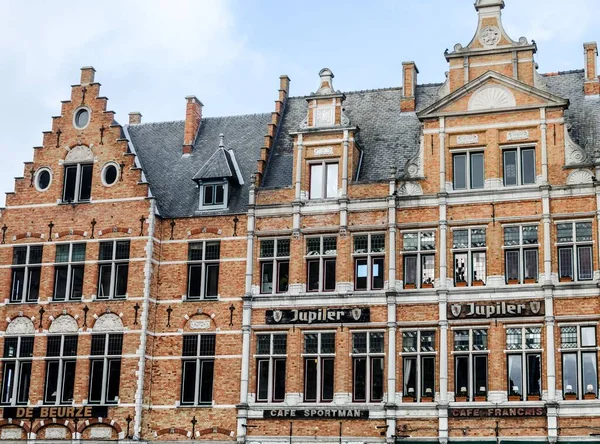 Vecchio Edificio Durante Natale Nella Piazza Principale Bruges Grote Mark — Foto Stock