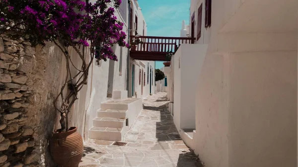 Una Bella Vista Una Strada Stretta Grecia — Foto Stock