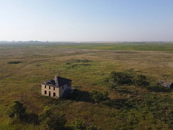 Saskatchewan Kanada Daki Terk Edilmiş Çiftlik Evinin Hava Görüntüsü — Stok fotoğraf