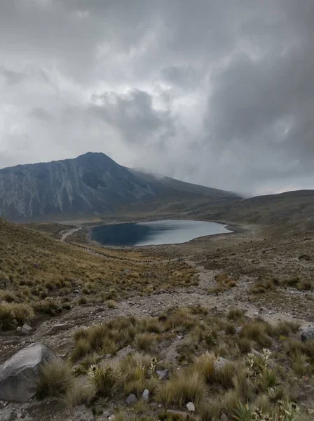 Vertikal Nevado Toluca Vulkan Med Sjöutsikt Stratovulkan Mexiko — Stockfoto
