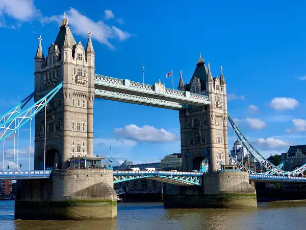 Ein Schöner Blick Auf Die Tower Bridge Über Die Themse — Stockfoto