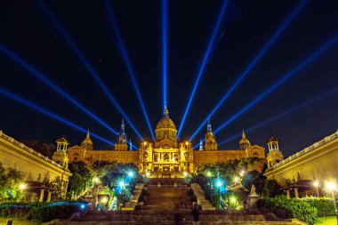 Museu Nacional d 'Art de Catalunya' nın Gece Görüşü