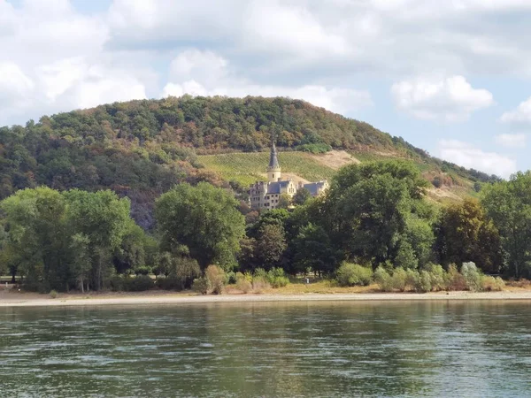 Die Burg Arenfels Auf Dem Hügel Oberhalb Von Bad Honningen — Stockfoto
