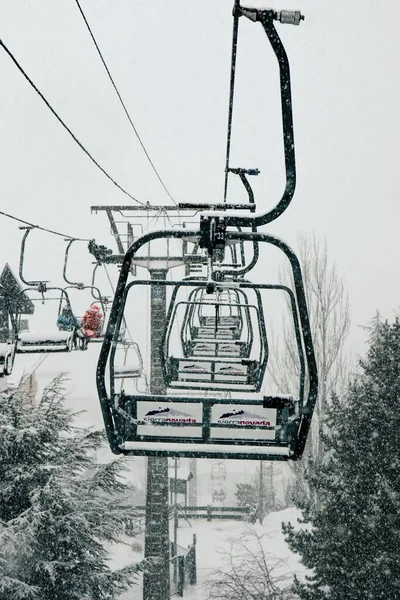 冬天从滑雪胜地看到的美丽景色 — 图库照片