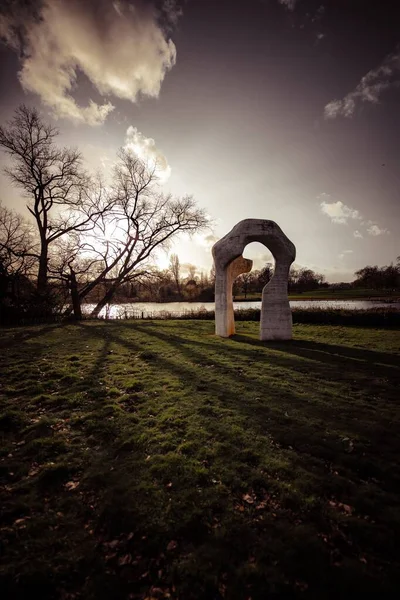 Vertical Shot Arch Henry Moore Hyde Park Central London — Stock Photo, Image