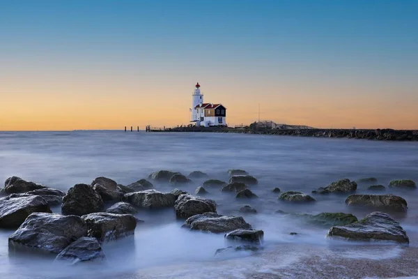 Marken Viilage Deniz Fenerinin Manzarası — Stok fotoğraf