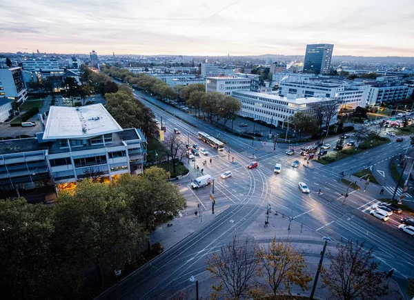 Frankfurt Almanya Bir Kavşakta Trafik — Stok fotoğraf
