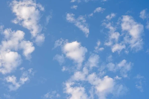 Vista Céu Azul Com Nuvens Brancas — Fotografia de Stock