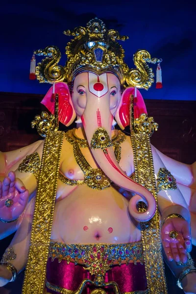 Colpo Verticale Dell Idolo Lord Ganesha — Foto Stock