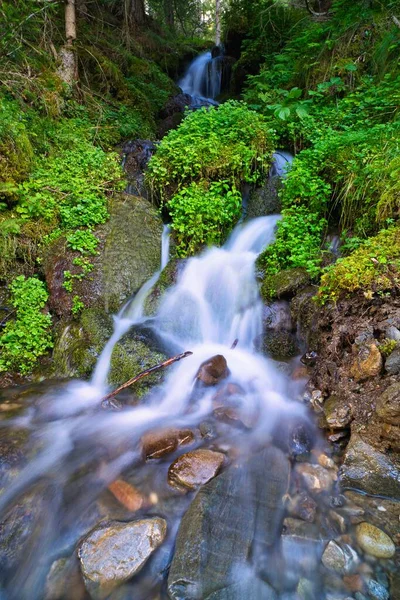 Lange Belichtung Eines Wasserfalls Österreich — Stockfoto