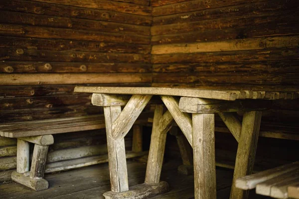 Innenraum Des Pavillons Mit Holztisch Und Stühlen — Stockfoto