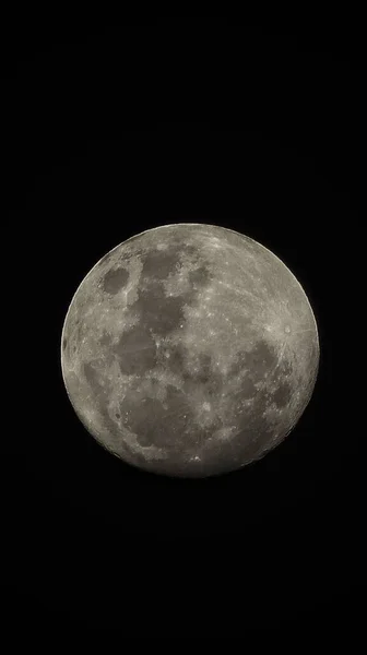 Vertical Shot Full Moon Isolated Black Background — Stock Photo, Image