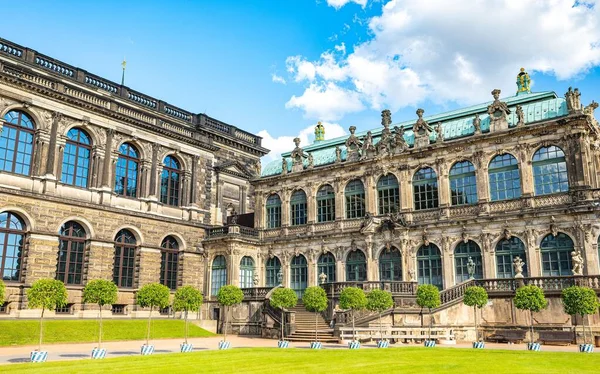 Зовні Історичний Будинок Цвінгера Дрездені Німеччина — стокове фото