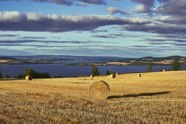 Floating Clouds Hay Field Straw Bales Lake Mjosa Distance Toten — Stock Photo, Image