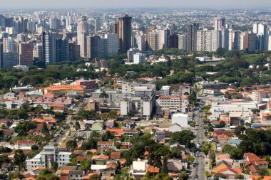 Brezilya 'nın Parana kentindeki Curitiba şehrinin hava görüntüsü.