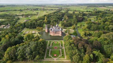 De Haar Kalesi 'nin hava aracı görüntüsü.