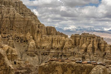 Zanda İlçesi, Ali Bölgesi, Tibet, Çin 'deki antik bir mimari alanın eşsiz manzarası.