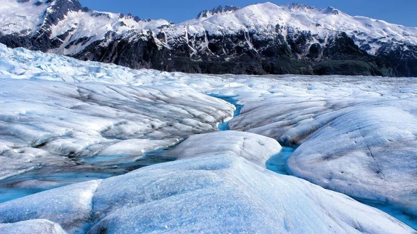 Ένα Κοντινό Πλάνο Των Γραμμών Παγετώνα Στην Αλάσκα — Φωτογραφία Αρχείου