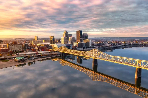 Aerial Shot Skyline Louisville Bridge Sunrise — Stock Photo, Image