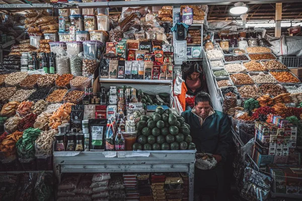 페루의 쿠스코에 시장을 아름다운 — 스톡 사진