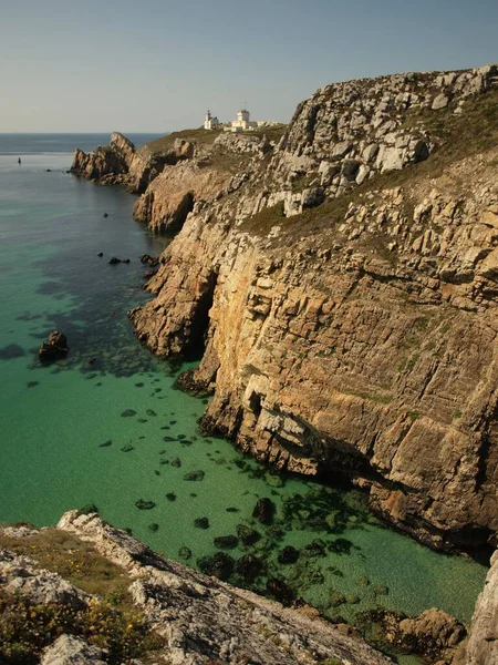 Brittany, Fransa 'da güzel bir deniz uçurumu manzarası