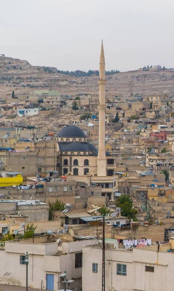 Widok Dzielnice Niższej Klasy Meczetem Urfa Turcja — Zdjęcie stockowe