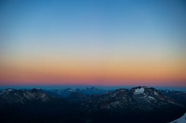 Härlig Utsikt Över Tåg Glacier Vid Solnedgången Pemberton British Columbia — Stockfoto