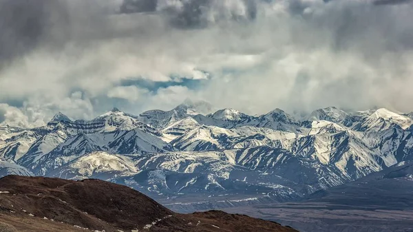 Paysage Topographique Fascinant Montagnes Dans Comté Zhada Préfecture Ali Tibet — Photo
