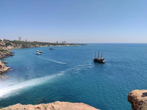Una Hermosa Vista Del Océano Antalya Turquía Día Soleado —  Fotos de Stock