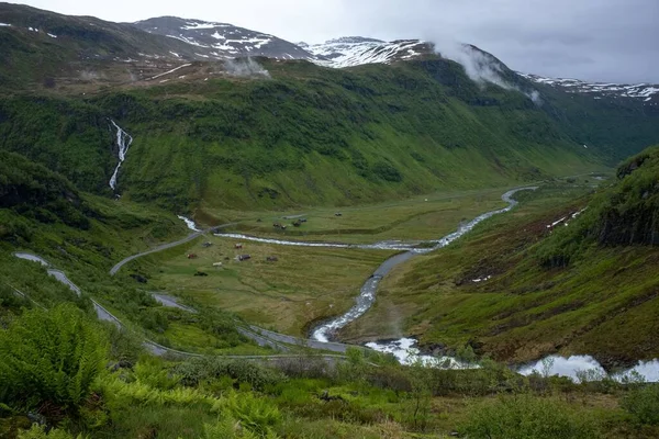 Een Prachtig Berglandschap Vanaf Myrkdalen Viewpoint — Stockfoto
