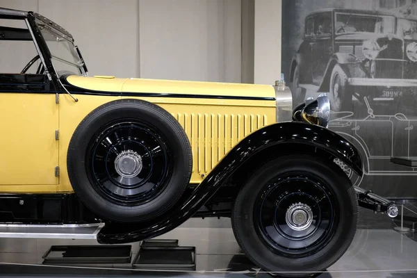 Gros Plan Une Voiture Vintage Classique Collectée Toyota Motor Museum — Photo