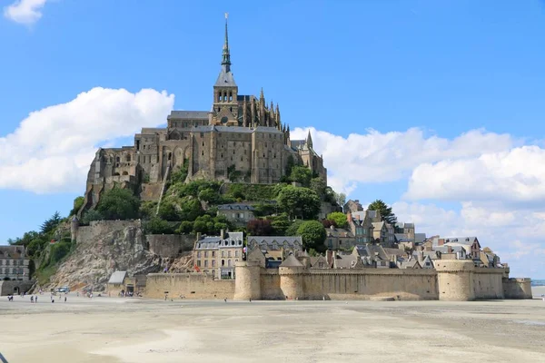 Piękna Scena Słynnego Opactwa Mont Saint Michel Wyspie Abbaye Mont — Zdjęcie stockowe