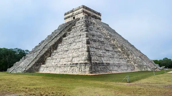 Piękne Ujęcie Piramidy Chichen Itza Meksyku — Zdjęcie stockowe