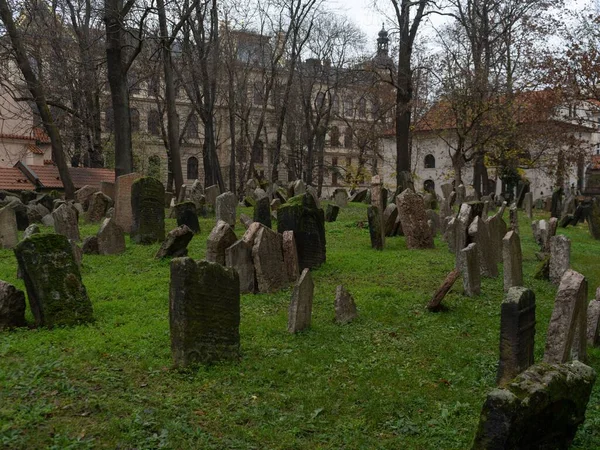 Prag Eski Yahudi Mezarlığının Bir Fotoğrafı — Stok fotoğraf