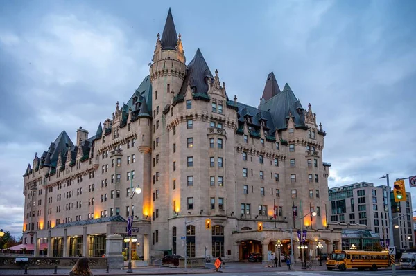 Ottawa Ontario Oktober 2022 Außenansicht Des Denkmalgeschützten Hotels Chateau Laurier — Stockfoto