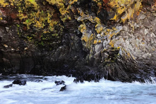 Die Raue Oberfläche Der Küstenklippen Snaefellsnes Island — Stockfoto