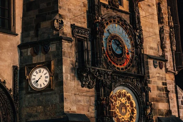 Närbild Bild Den Astronomiska Klockan Solljus Prag — Stockfoto