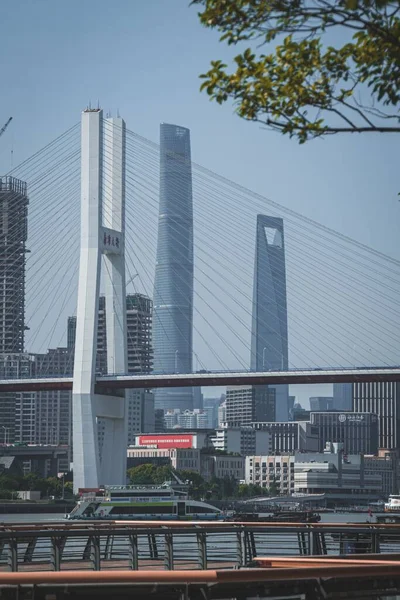 Pionowa Atrakcja Turystyczna Nanpu Most Szanghaju Chiny Przeciw Błękitnego Nieba — Zdjęcie stockowe