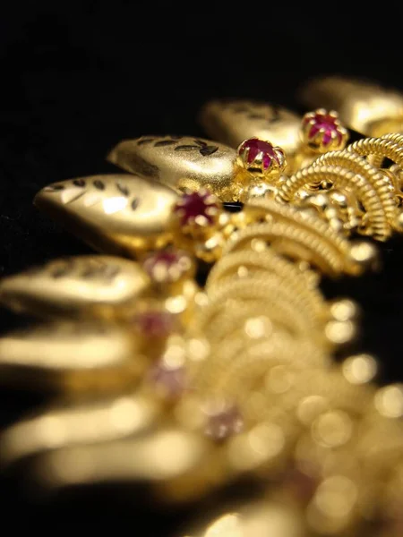 Closeup Gold Jewellery Black Background — Stock Photo, Image
