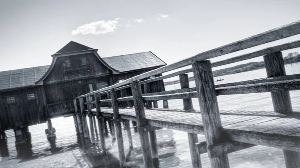 Una Vista Blanco Negro Una Casa Botes Lago Ammersee Con — Foto de Stock