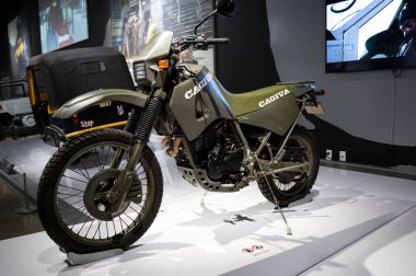 Güzel yeşil 1995 Cagiva W16 600 off road motosikleti