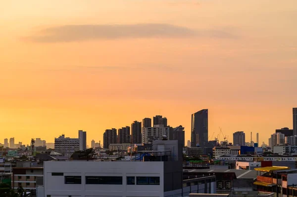 Günbatımında Modern Binaların Havadan Görünüşü — Stok fotoğraf
