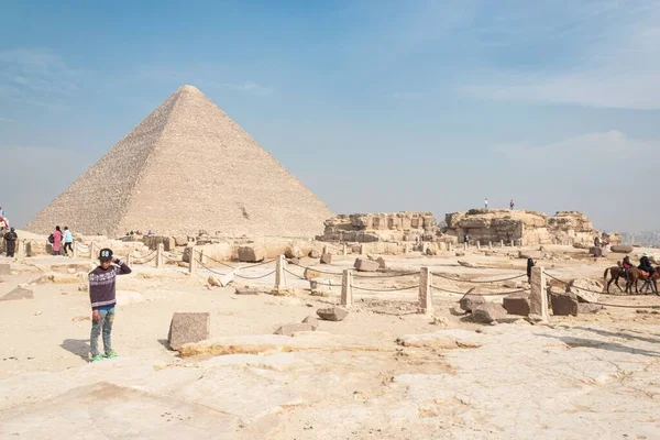 Великая Пирамида Гизы Пирамида Фараона Хуфу — стоковое фото